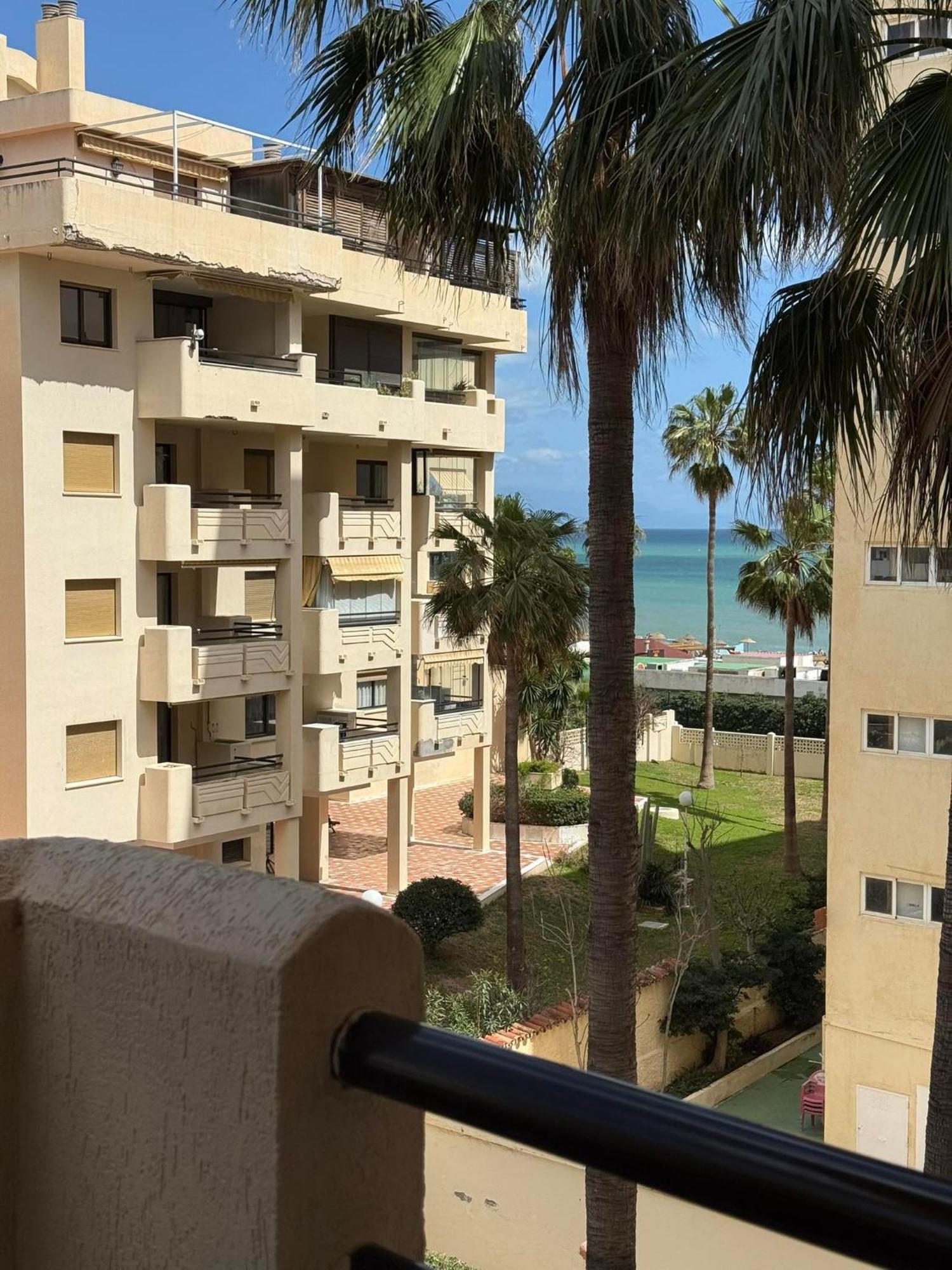 Primera Linea Del Mar - Acceso Directo Playa Carihuela Τορρεμολίνος Εξωτερικό φωτογραφία